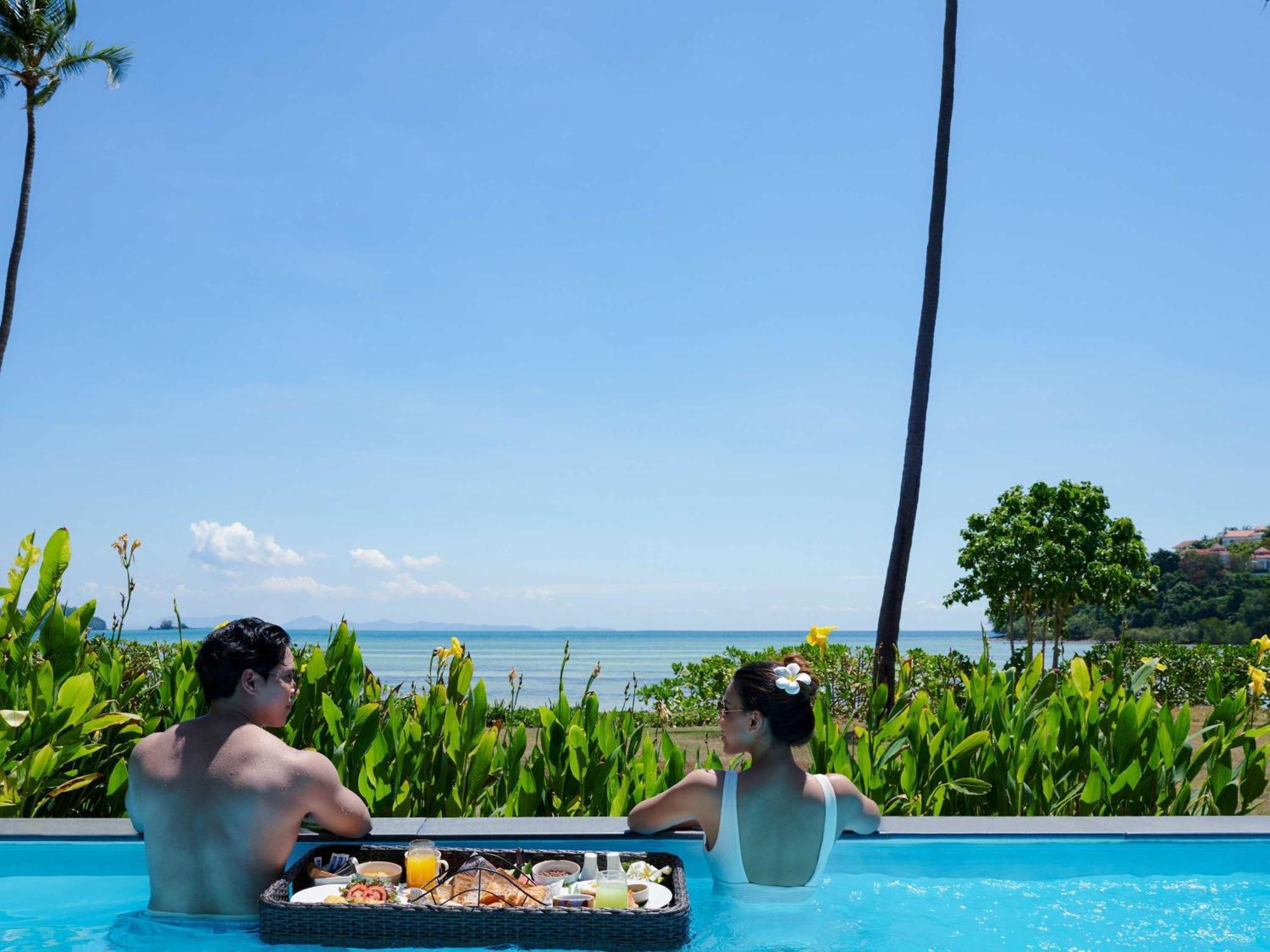 板瓦海滩普尔曼普吉岛度假酒店-Sha高级认证 攀瓦海滩 外观 照片